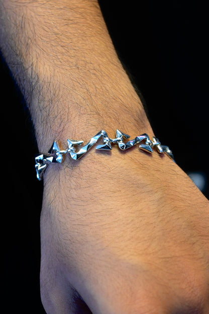 Hell-Cut Bracelet